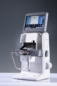 automatic lensmeter