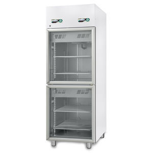laboratory refrigerator 1