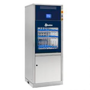 laboratory washer-disinfector