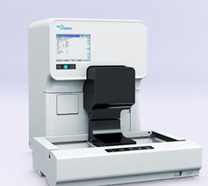 automatic urine analyzer
