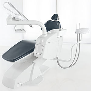 dental treatment unit with chair