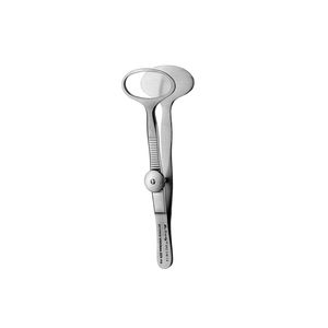 lip retractor