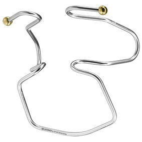 cheek retractor