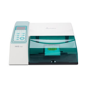 automatic microplate washer