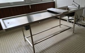 laboratory autopsy table 1