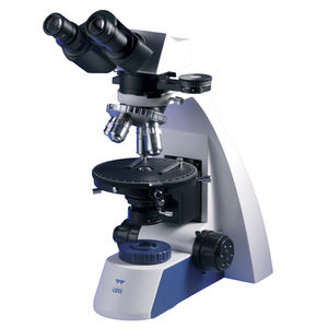 trinocular microscope