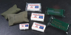 sterile gauze compress