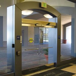 hospital room door drive