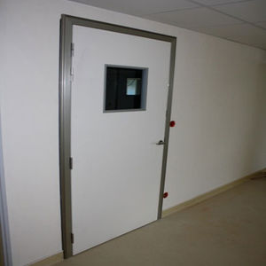 swing door