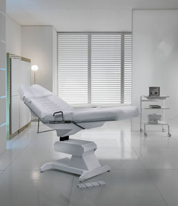 gynecological examination chair