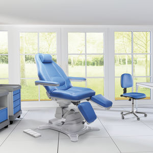 height-adjustable pedicure chair