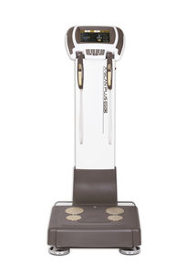 bio-impedancemetry body composition analyzer / with LCD display / platform