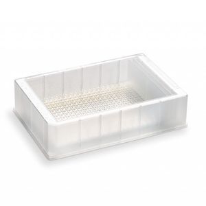 reservoir microplate for life sciences applications