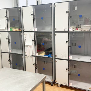 cat veterinary cage