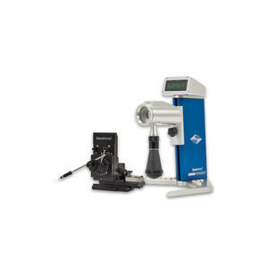three-axis micromanipulator