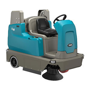 ride-on vacuum sweeper