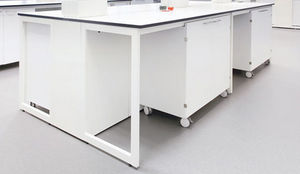 mobile laboratory bench