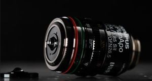 microscope objective for life sciences applications