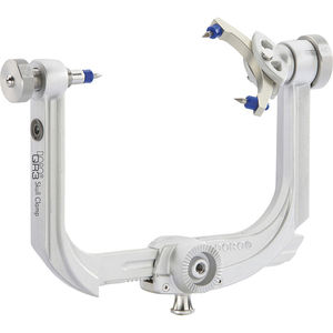 stereotactic neurosurgery skull clamp