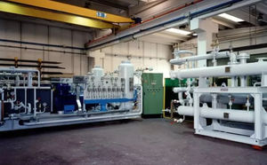 floor-standing laboratory chiller