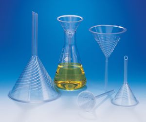 laboratory funnel 1