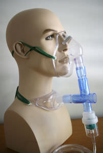 nebulizing mask / facial