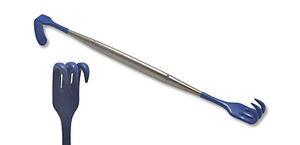 surgical retractor