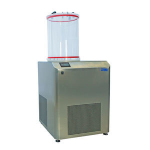 laboratory freeze dryer