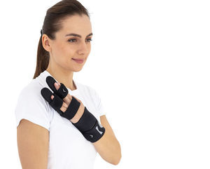 hand trauma hand support 1