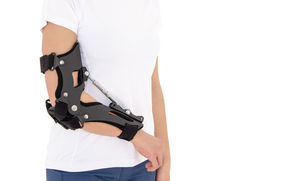 hand trauma elbow support 1