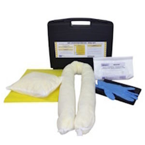 emergency cleaning kit 1