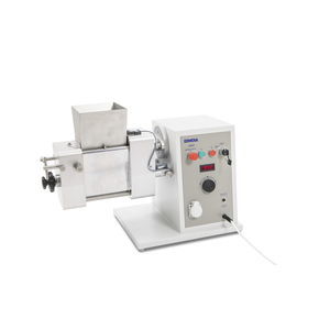 granulator for the pharmaceutical industry 1