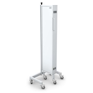 hospital screen on casters 1