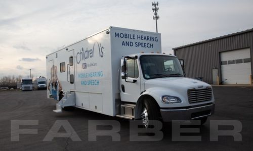 Audiology mobile health vehicle - 17111 - Farber Specialty Vehicles - truck / bus / box body