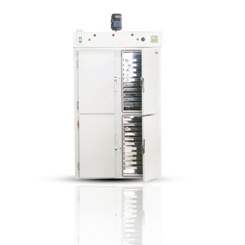 Heating oven - M 1074 - Elektro-mag - for the pharmaceutical industry / floor-standing / 4 doors