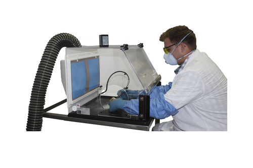 Class III glove box - Flow Sciences - for necropsy / containment / benchtop
