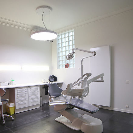 Ceiling-mounted lighting - Moonled - ECLAIRE SRL - pendant / laboratory / for veterinary clinics