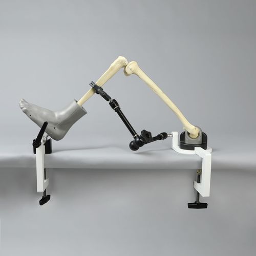 Training simulator - TKS  - Sawbones/Pacific Research Labs - surgical / knee / portable