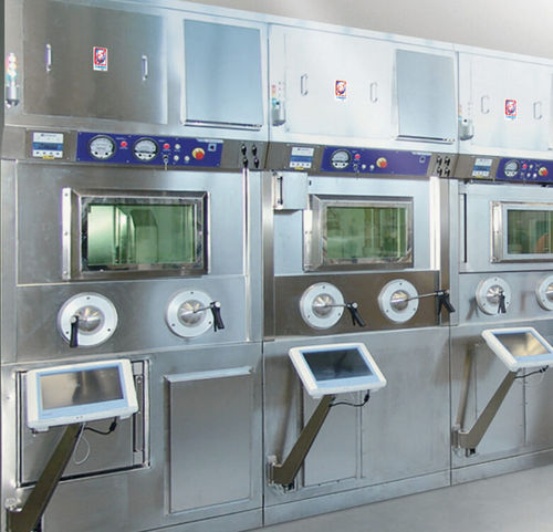 Semi-automatic production line - Y-90/Lu-177 C.A. - Comecer - radioisotope