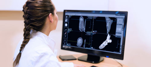 Reporting software - ALPHATRON MEDICAL GmbH - design / interoperability / medical