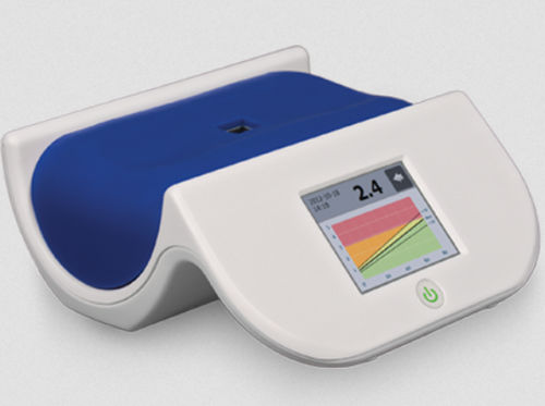 Cardiovascular disease POC reader - AGE - Diagnoptics Technologies - fluorescence / for diabetes / sepsis
