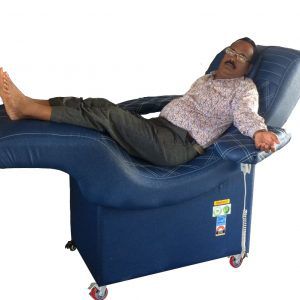 Electric blood donor chair - MTDC04  - Meditech Technologies India - 3 sections / height-adjustable / with footrest