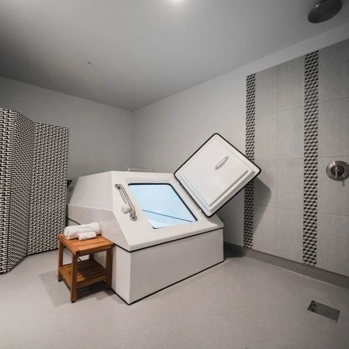 Above-ground sensory isolation basin - Oasis Relaxation Systems
