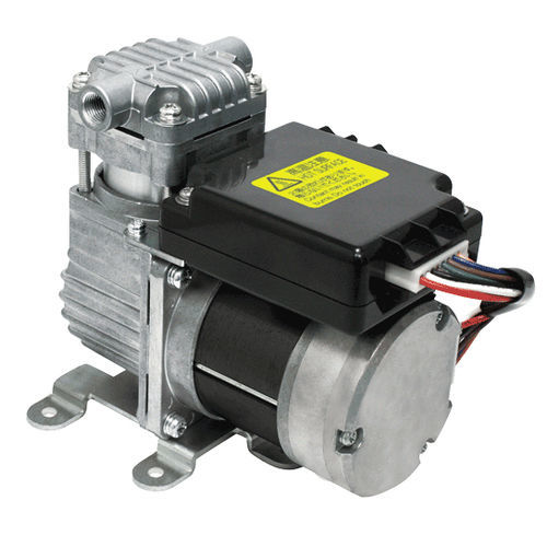 Medical vacuum pump - DP 0410 - Nitto Kohki Europe GmbH - piston / portable / oil-free