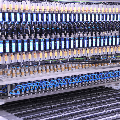 Automatic assembly machine - Heino Ilsemann GmbH - for the pharmaceutical industry
