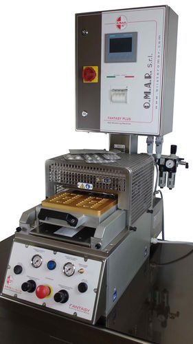 Semi-automatic packaging system - FANTASY plus - O.M.A.R. S.r.l. Pharmaceutical Blister Solution - compact / blister / for the pharmaceutical industry