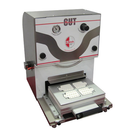 Thermosealer for the pharmaceutical industry - Master Cut - O.M.A.R. S.r.l. Pharmaceutical Blister Solution - semi-automatic / blister / benchtop