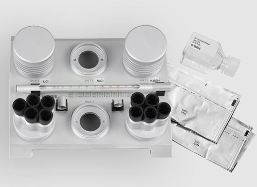 Laboratory calibrator - HMK15  - Vaisala