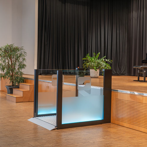 Wheelchair lifting platform - PicoPorte - Ascendor GmbH - floor-mounted