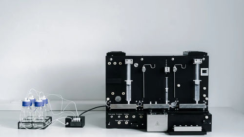 Radiochemistry synthesis platform - NEPTIS® xSeed™ - IBA Radio Pharma Solutions - robotized